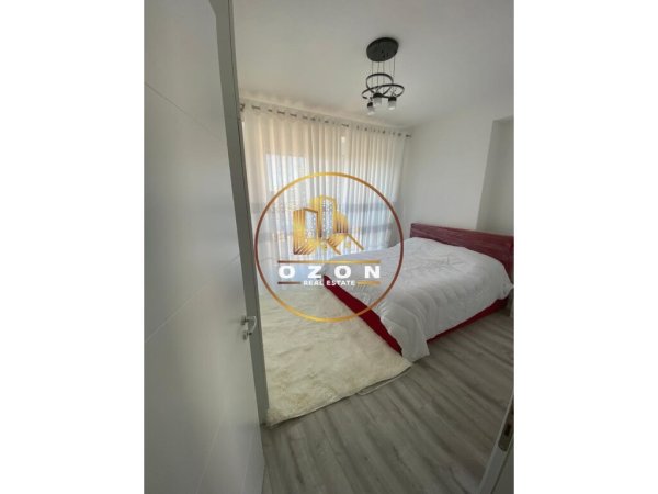 Apartament 2+1 Dhe Post Parkimi Me Qira Tek Ish Fusha E Aviacionit!