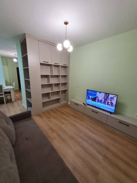 Jepet me qera apartament 2+1, te 21 Dhjetori