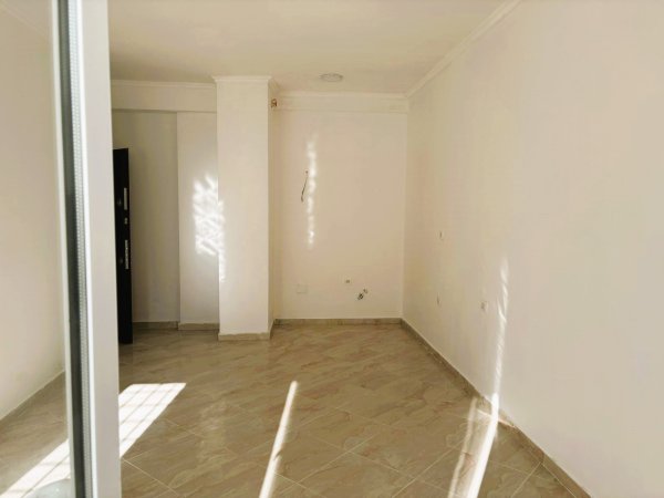 Shesim apartament!