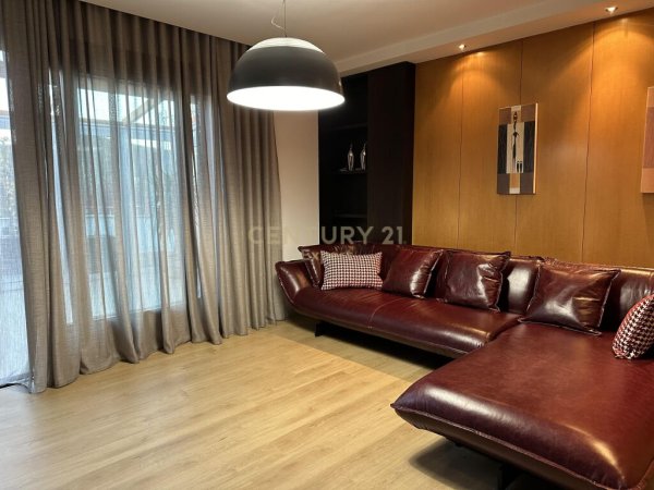 Tirane, shes apartament 4+2+3 + GARAZH 565 m² 1.500.000 Euro (Stadiumi Air Albania)