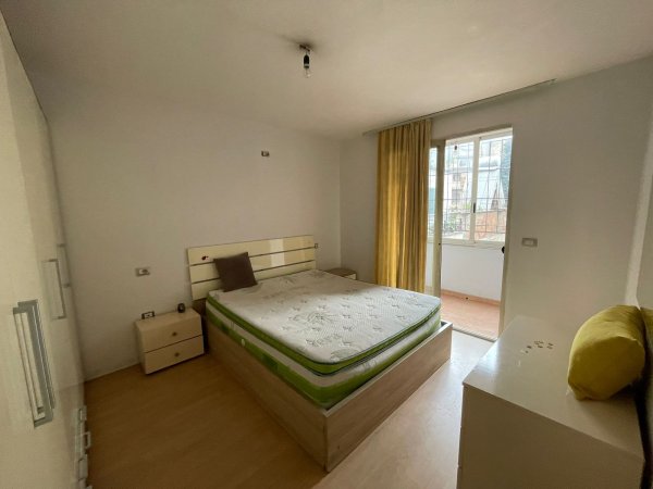 Shitet,Apartament 3+1,Ura e Tabakeve