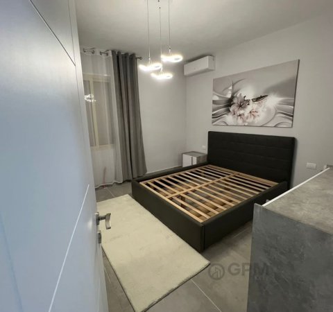 Apartament 1+1 ne shitje tek Liqeni i Thate