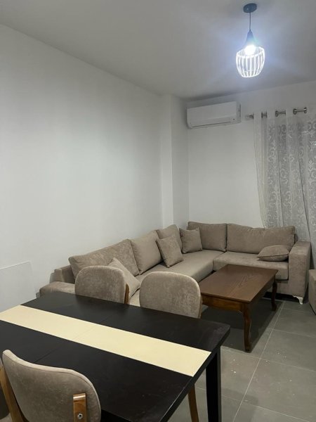 Qera, Apartament 1+1 Farmacia 10 449€