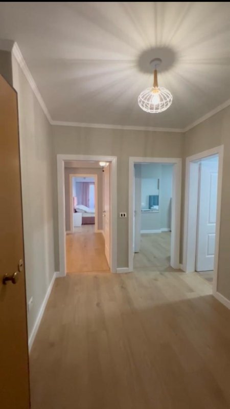 Jepet me Qera Apartament 2+2wc+Verande prane Shkolles se Baletit