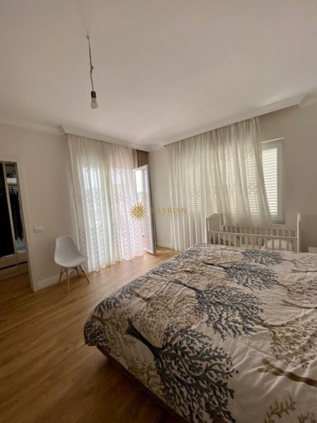 DUPLEX NË SHITJE/QERA, SAUK