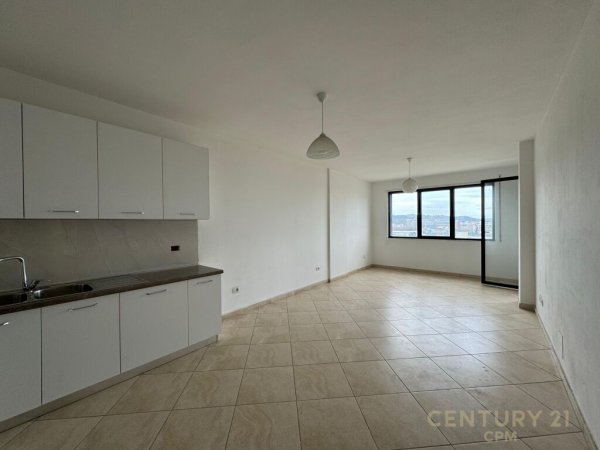 Apartament 2+1 Për Shitje prane Casa Italia!