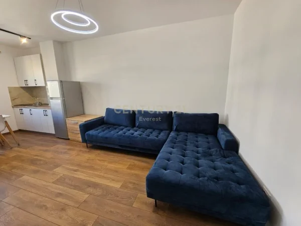 PAS SQUARE 21, JEPET ME QIRA APARTAMENT 1+1!!