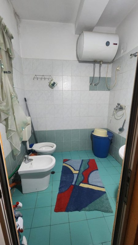 Apartament 3+1+2 Per Shitje, Prane Gjimnazit "Petro Nini Luarasi" 186.000 euro