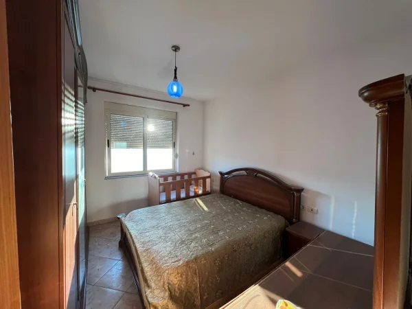 SHITET APRT. 2+1 ME Sip. 104 m2, FABRIKA E MIELLIT