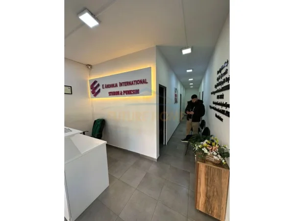 Qera, Ambient Biznesi, Hoxha Tasim.