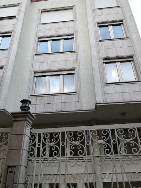 Tirane, jap me qera ambjent biznesi 851 m² (Rruga Mine Peza)