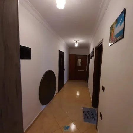 Jepet Me Qera Apartament 2+1 Tek Brryli [ID P0287]