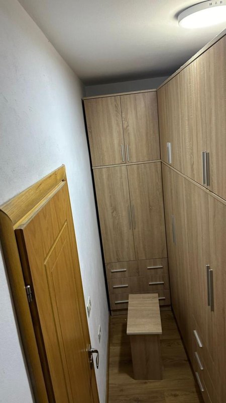 Apartament 2+1 me qera - Pallati me Shigjeta 550 euro