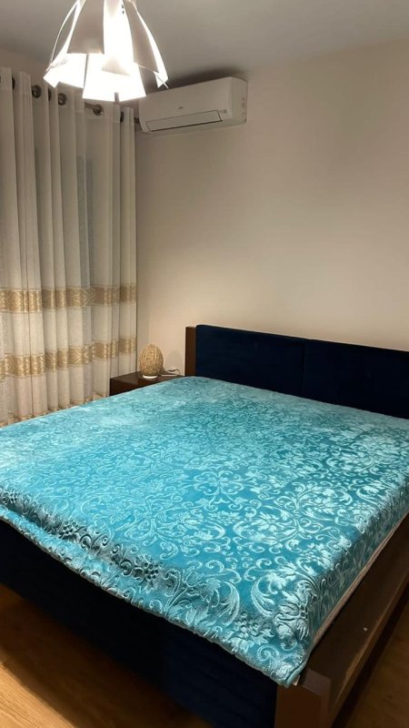 Apartament 2+1 me qera - Pallati me Shigjeta 550 euro