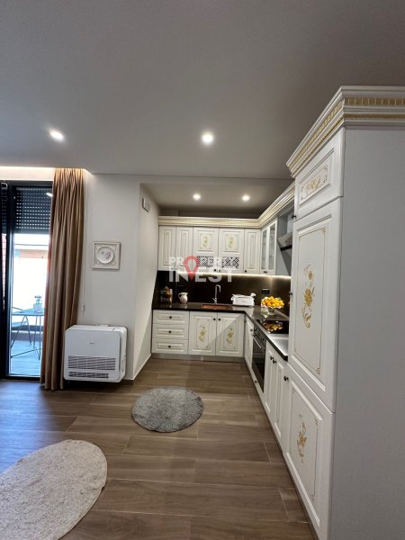 📍Teg, shitet Apartament luksoz 1+1, 76m2