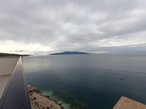 Penthouse në shitje, Sarandë