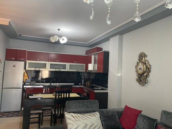 Shitet, Apartament 2+1+2, Xhamlliku, Tiranë - 182000€ | 115 m²