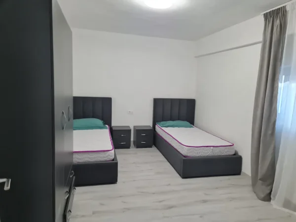 JEPET ME  QERA  APARTAMENT 2+1 1000 EURO BLLOKU