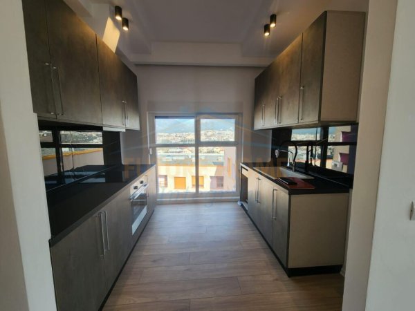 Qera ,Apartament 1+1 Ali Demi , Tirane