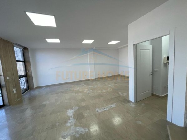 Qera, Ambient Biznesi Duplex, Rruga e Kavajës/ OPP37277