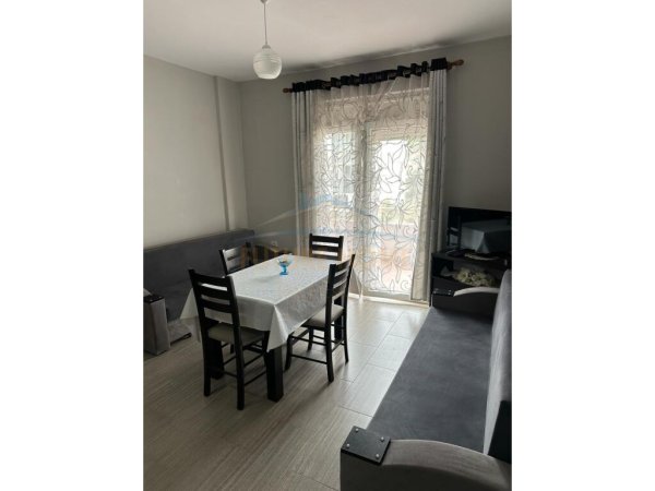 Qera, Apartament 1+1,Lungo Mare,Vlore RV37552