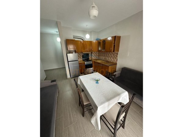 Qera, Apartament 1+1,Lungo Mare,Vlore RV37552