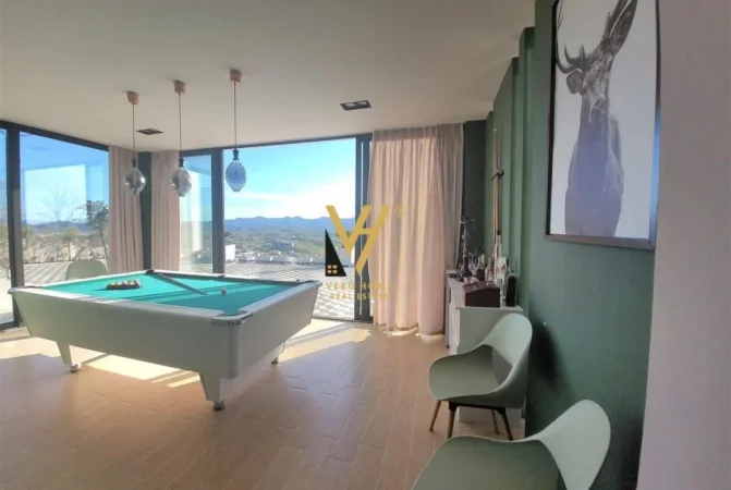 Tirane, shitet Vile 2 Katshe Kati 0, 250 m² 880.000 Euro (PRAN CITY PARK)