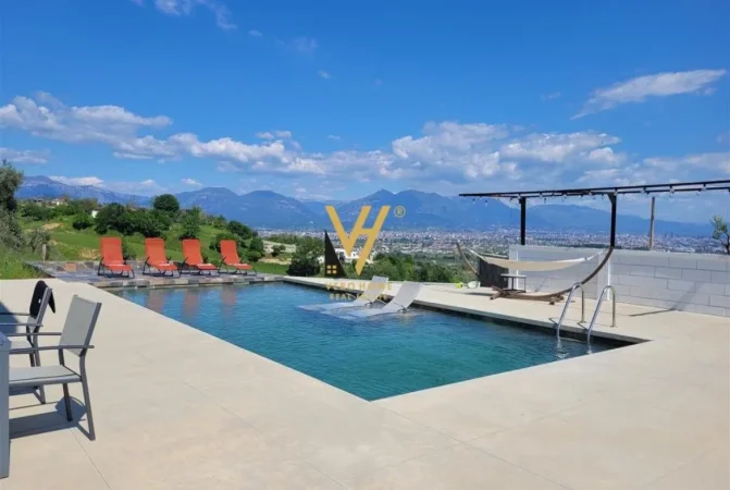 Tirane, shitet Vile 2 Katshe Kati 0, 250 m² 880.000 Euro (PRAN CITY PARK)