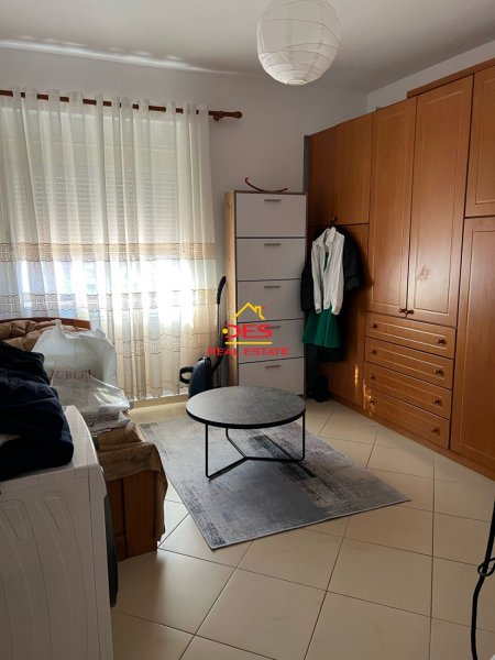 🔥 SHITET APARTAMENT 2+1 PRANË KISHËS ORTODOKSE,VLORË.