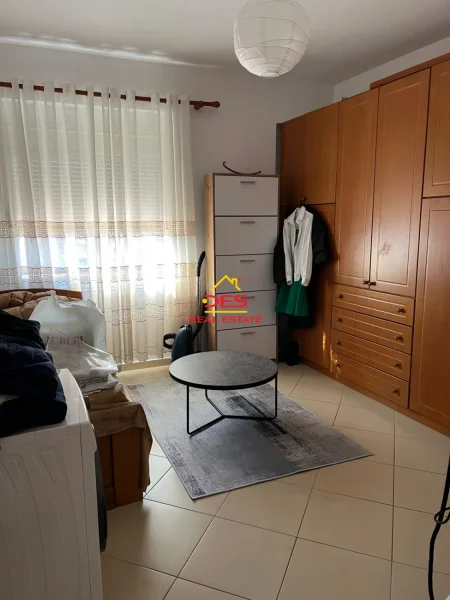 🔥 SHITET APARTAMENT 2+1 PRANË KISHËS ORTODOKSE,VLORË.