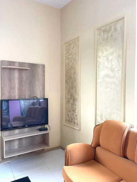Apartament 1+1 me qera - Kopshti Zoologjik 350 euro