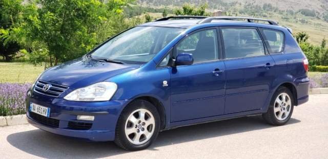 Korce, shitet makine Toyota Viti 2004, 3.500 Euro