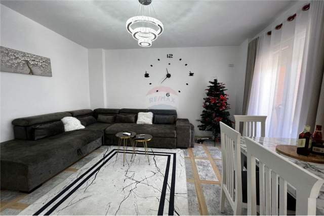 Tirane, shitet apartament 1+1+BLK Kati 1, 75 m² 63.000 Euro (Haxhi Brari)