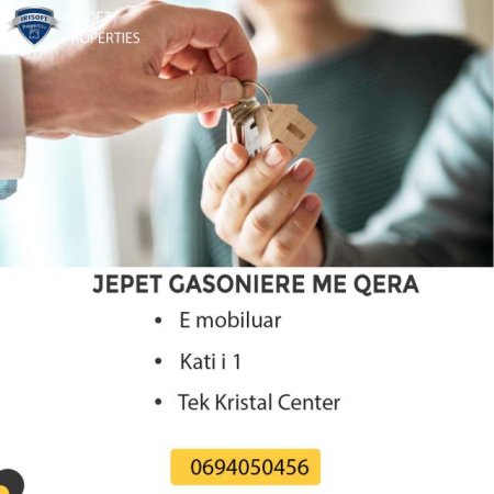 Tirane, jepet me qera garsonier Kati 1, 22 m² 15.000 Leke (Kristal Center)
