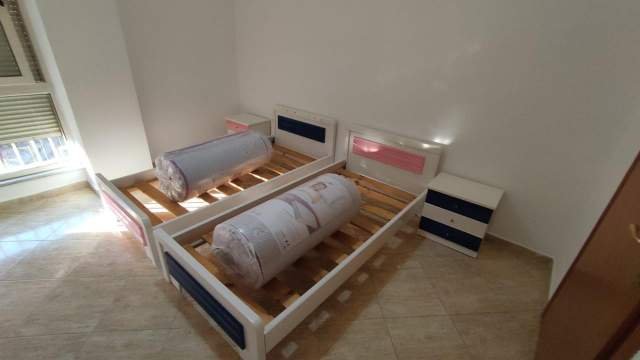 Tirane, jepet me qera apartament 2+1+BLK Kati 7, 111 m² 55.000 Leke (Adresa: Rr.Dibres / Selvi)