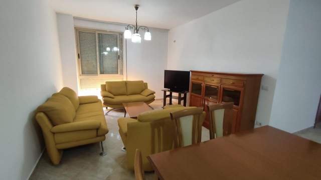 Tirane, jepet me qera apartament 2+1+BLK Kati 7, 111 m² 55.000 Leke (Adresa: Rr.Dibres / Selvi)