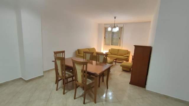 Tirane, jepet me qera apartament 2+1+BLK Kati 7, 111 m² 55.000 Leke (Adresa: Rr.Dibres / Selvi)