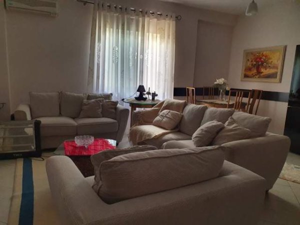 Tirane, ofert apartament 2+1+BLK Kati 3, 100 m² 450 Euro (Bill Klinton)