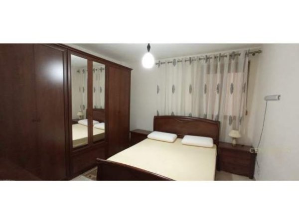 Tirane, jepet me qera apartament 2+1 Kati 2, 86 m² 450 Euro (Dritan Hoxha)