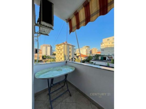 Tirane, jepet me qera apartament 2+1 Kati 2, 86 m² 450 Euro (Dritan Hoxha)