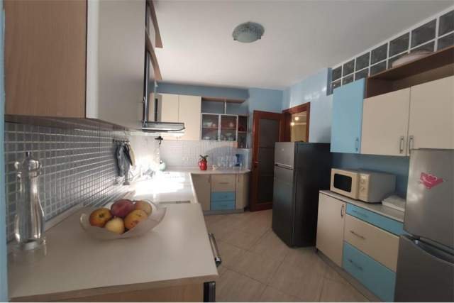 Tirane, shes apartament 2+1+A+BLK Kati 3, 102 m² 161.000 Euro (Rruga e Bogdaneve)
