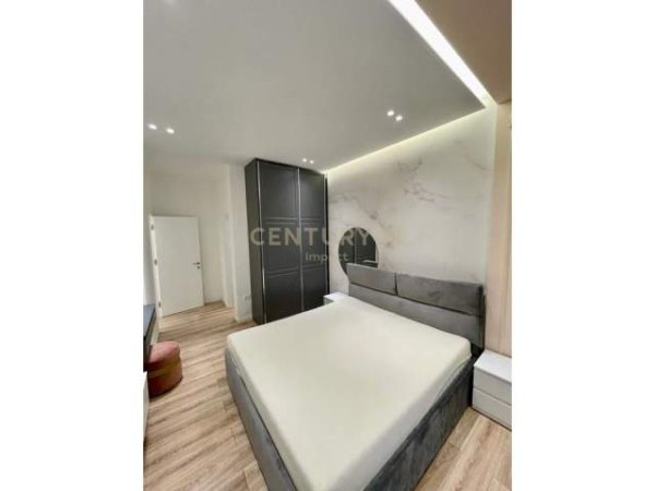 Jap me qera apartament luksoz 2+1+2+post parkimi, te SQUARE 21, 99 m², 1.000 Euro (21 Dhjetori)