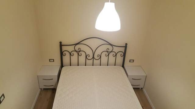 Tirane, jepet me qera apartament 1+1 Kati 2, 55 m² 32.000 Leke (5 maji)