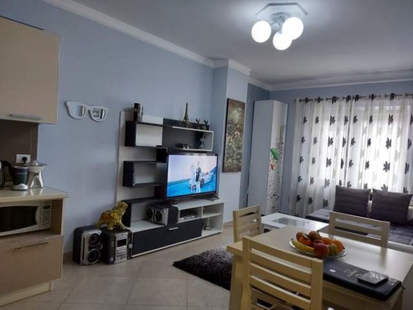 Tirane, jepet me qera apartament 2+1+BLK Kati 4, 78 m² 300 Euro (Dritan Hoxha)