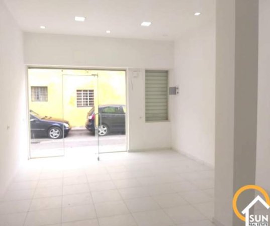 Shkoder, jepet me qera ambjent biznesi Kati 0, 40 m² 25.000 Leke (Zdrale, SHKODER)
