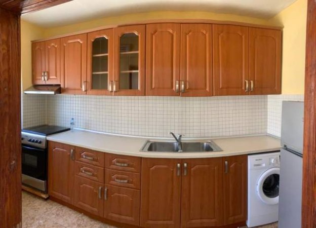 Tirane, jepet me qera 1+1+BLK Kati 3, 60 m² 280 Euro (ali demi)