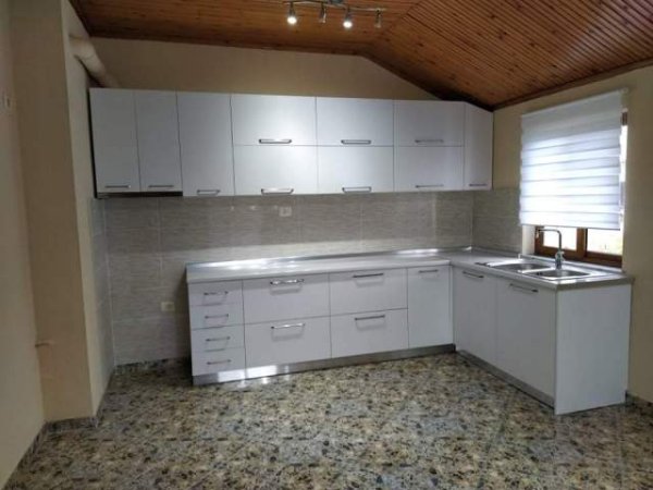 Tirane, jepet me qera 1+1+BLK Kati 3, 270 Euro
