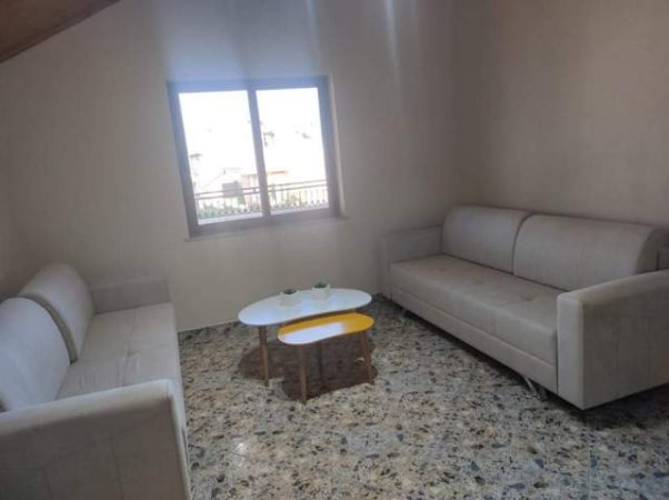 Tirane, jepet me qera 1+1+BLK Kati 3, 270 Euro