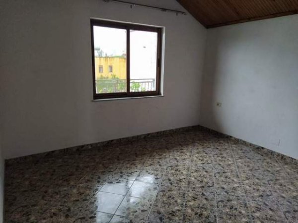 Tirane, jepet me qera 1+1+BLK Kati 3, 270 Euro