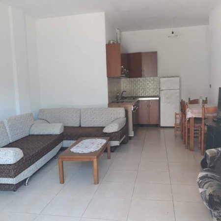 Tirane, jepet me qera apartament 2+1 Kati 1, 90 m² 25.000 Leke (pjeter budi)